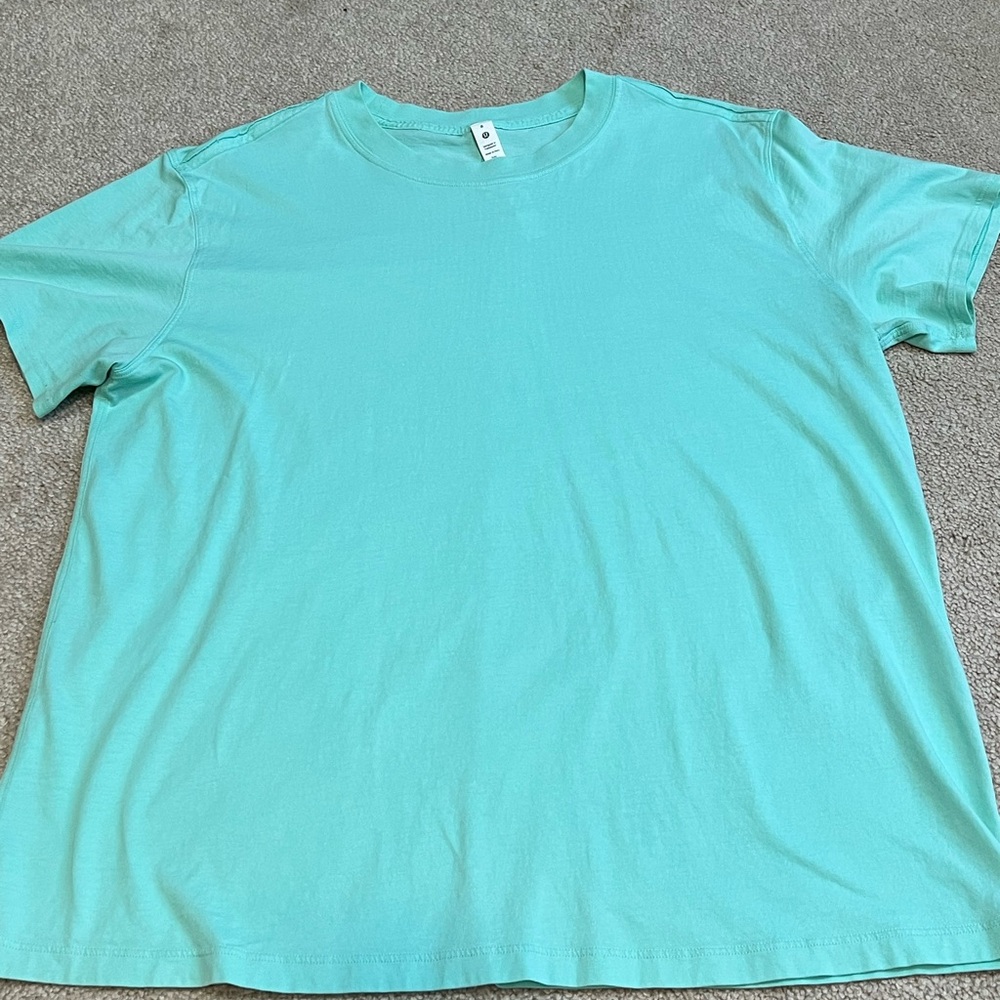SOLD!! Lululemon All Yours Cotton T-Shirt mint green sz 8